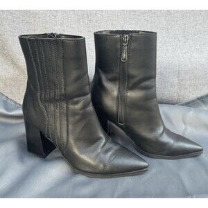 Blondo Women 7 Indi BlackLeather Pointed Toe stacked heel Waterproof Ankle Boot